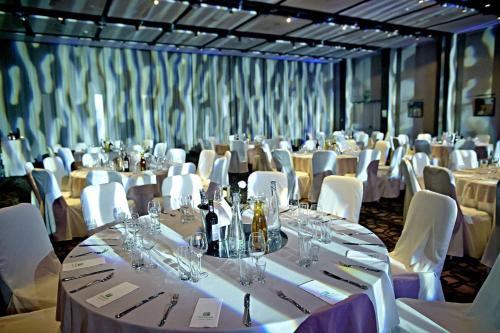 274406468 Holiday Inn Resort Warsaw Józefów by IHG