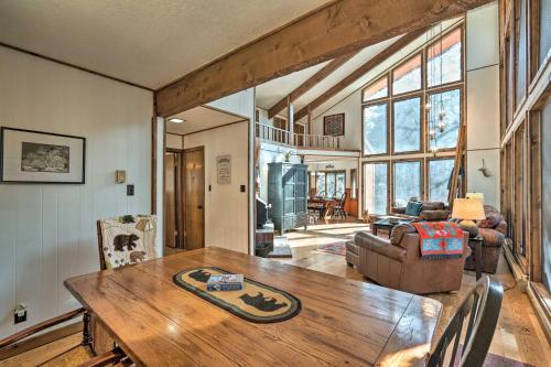 Deluxe Angel Fire Getaway, 4 Mi to Ski Slopes! in Angel Fire, USA