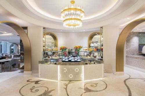 مطعم, فندق المشرق بوتيك (Al Mashreq Boutique Hotel) in المعذر