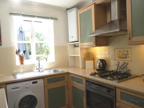 Secret Garden Hideaway For Adults – Eastbourne