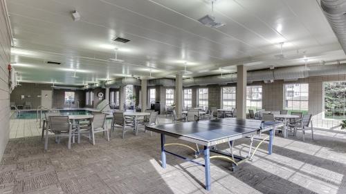 Holiday Inn Express and Suites St. Cloud by IHG Holiday Inn Express and Suites St. Cloud by IHG