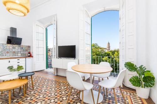 Suite Homes Plaza de la Merced - image 4