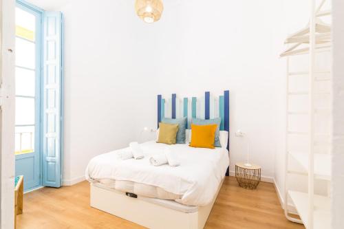Suite Homes Plaza de la Merced - image 8