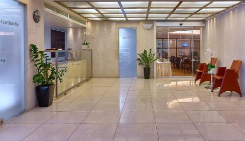 Atrion Hotel - image 13