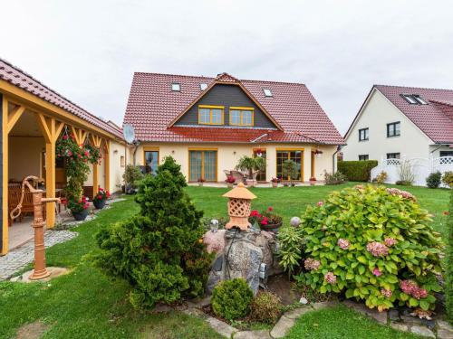 Quaint Apartment in Kuhlungsborn with Garden, Kühlungsborn (photo 8)