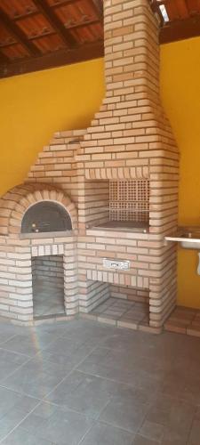 Linda Chácara em IBIUNA com Sauna - Piscina - WiFi - Caseiro