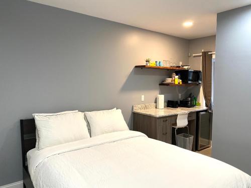 1 queen bed