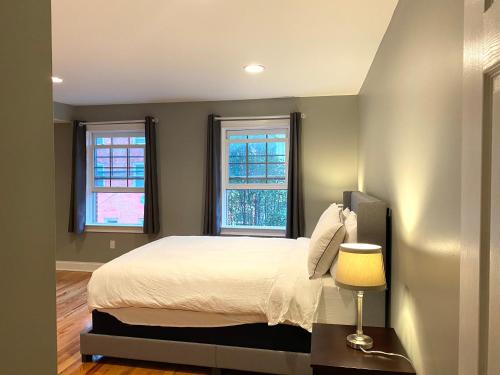 1 queen bed
