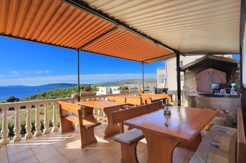 Apartments with a parking space Seget Vranjica Trogir - 18138