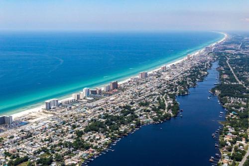Majestic Beach Resort 2104 Tower 1 - image 5