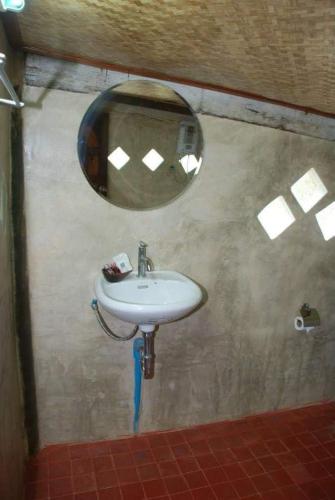 Baandin Rimnum Resort photo