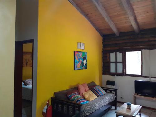 2 bedrooms, 4 beds