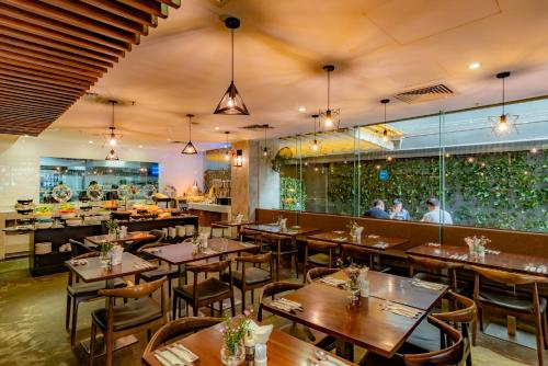 Ho Chi Minh City Bay Hotel