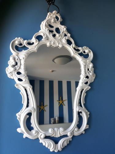 Double Room image 7
