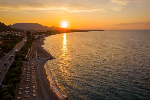 Strand, Oceanis Beach Hotel in Ialysos