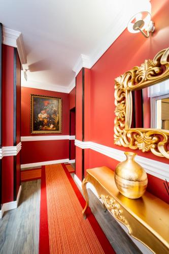 畢加索精品酒店 (Picasso Boutique Hotel) in 阿拉德