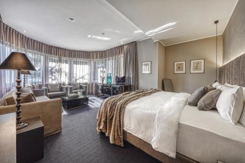 room detail thumbnail 0