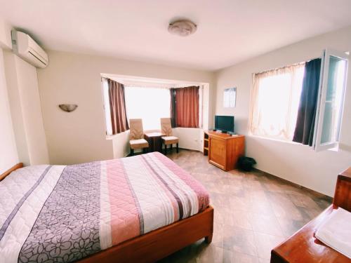 Family Hotel Fancy – Sofia, PA