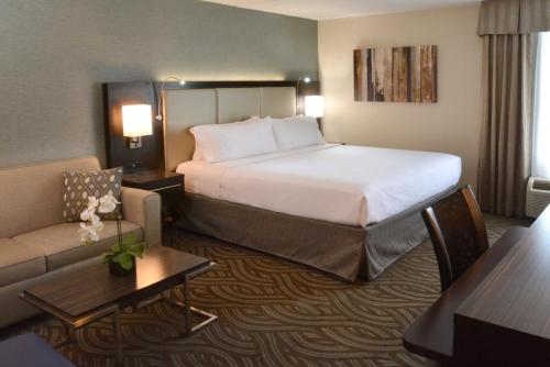 Holiday Inn Youngstown-South - Boardman, an IHG Hotel