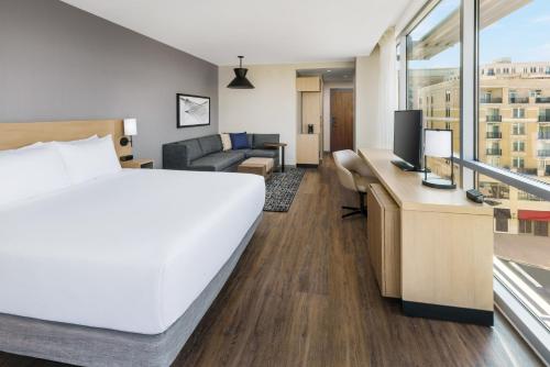 Hyatt Place National Harbor