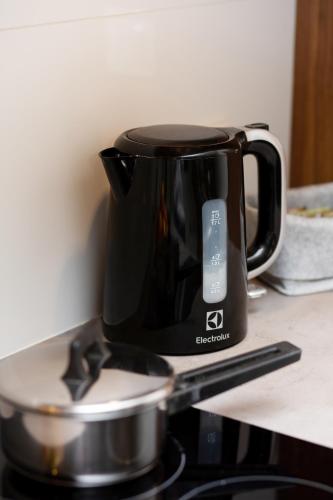 Apartments Warsaw Magazynowa by Renters - image 2