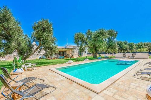 Trulli Quattro&CInque with Pool