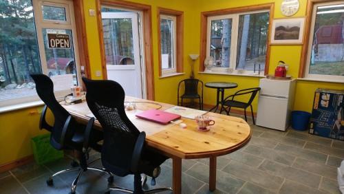 Фойє, Camping Pod Heaven in Драмнедрочіт