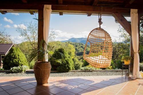 Green Hills Cottage in Zagorje with magnificent view