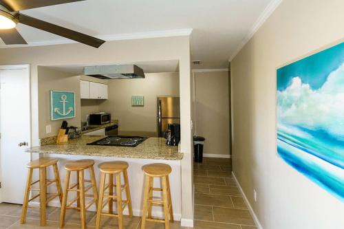 Gulf Terrace 298 - image 4