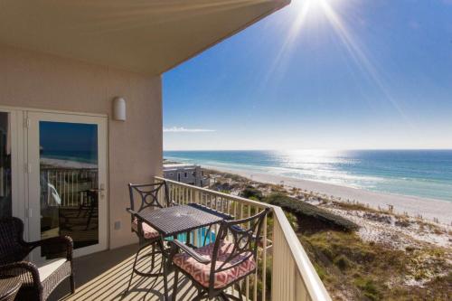 Beach Manor 508 - main image