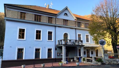 . Hotel Sýkora