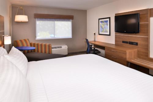 Holiday Inn Express Walnut Creek, an IHG Hotel