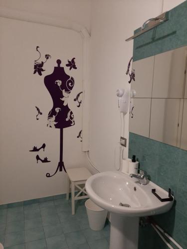 le ginestre in centro, Salerno (foto 3)