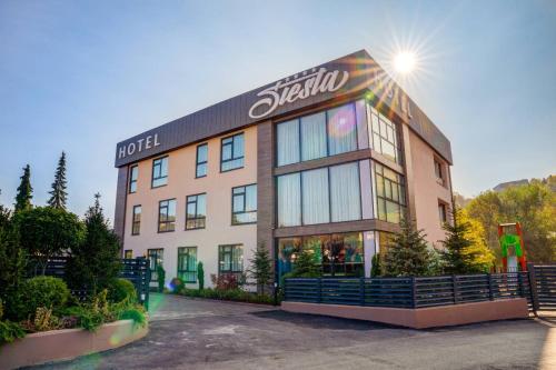 . Hotel Siesta