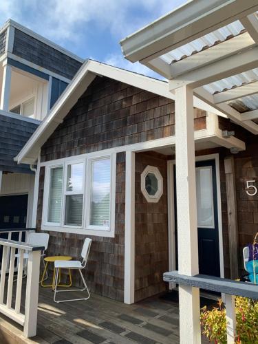 Boardwalk Cottages