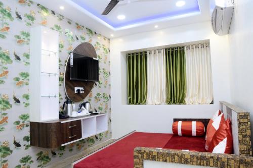 Hotel Green Edge Regency
