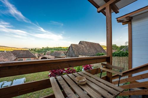 Kert, Flori Haus Saschiz in Saschiz