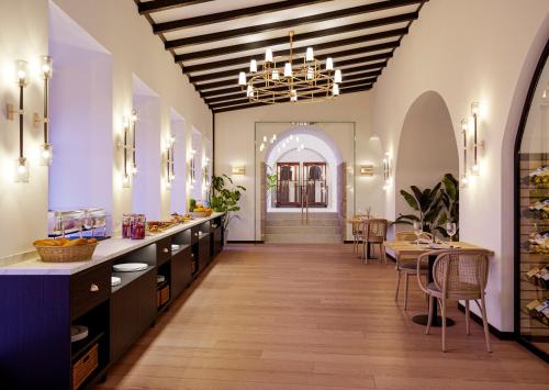 Hospes Palacio de Arenales & Spa - image 7