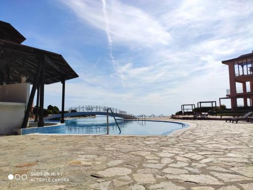 مسبح, Nana apartment in Kaliakria resort in كافارنا