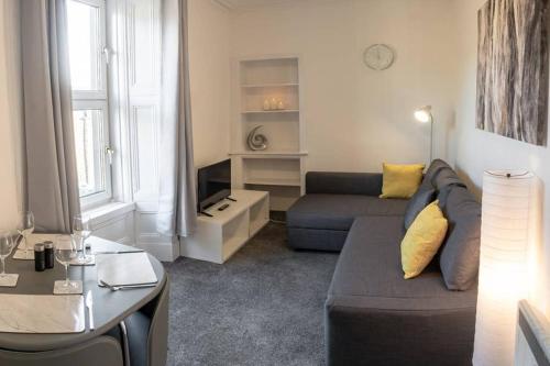 ☆Modern Flat Close to University and City Centre☆ - image 11