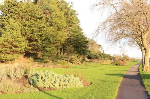 ☆The Quarterdeck – Broughty Ferry Waterfront Home☆ - image 14