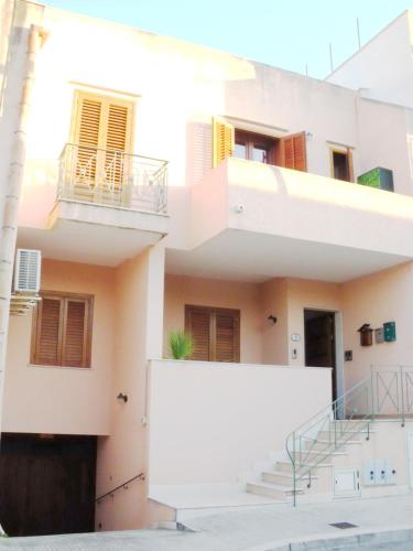 Apartment with Terrace image 7