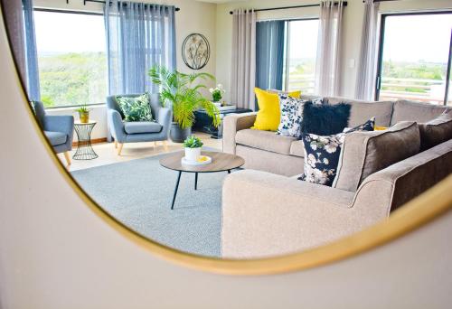 Aguia-Vista Paradise Bliss, 3BR, Pool, Beach Walk Aguia-Vista Paradise Bliss, 3BR, Pool, Beach Walk