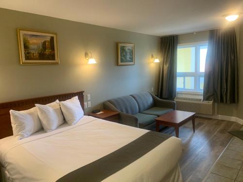 Hotel and Suites Les Laurentides