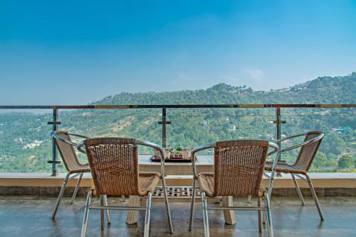 The Kasauli Paradise