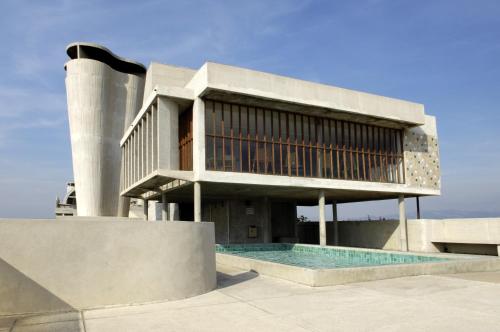 Hotel le Corbusier - image 5