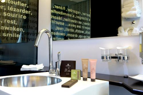 Seeko'o Hotel Bordeaux, Бордо (фото 9)