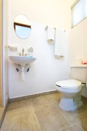 2BR near DT Playa del Carmen & 5th Avenue with Pool & Golf Course