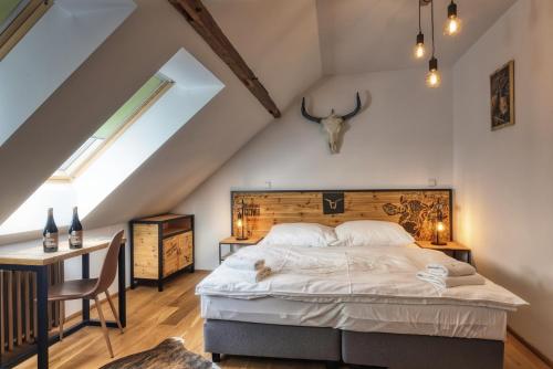 2 twin beds