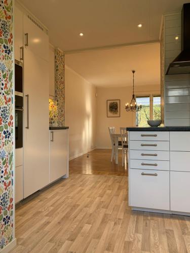 Cocina, Björkholm - Villa in Målilla (Bjorkholm - Villa in Malilla) in Oskarshamn